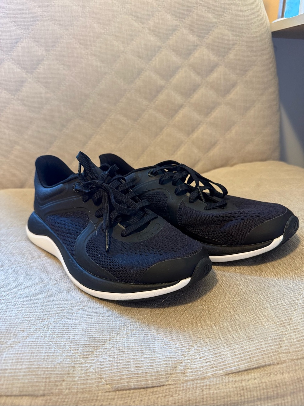 lululemon athletica Black ChargeFeel Sneakers with White Midsole